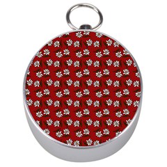 Daisy Red Silver Compasses by snowwhitegirl