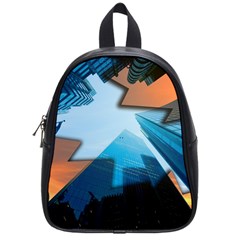 London Skyscraper Lighting Contrast School Bag (small) by Pakrebo