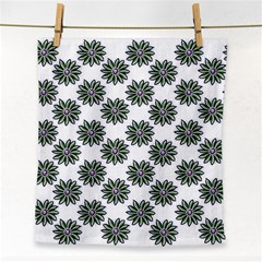 Graphic Pattern Flowers Face Towel by Pakrebo