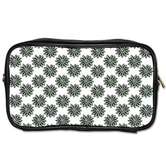 Graphic Pattern Flowers Toiletries Bag (one Side) by Pakrebo