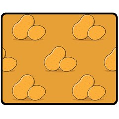 Fresh Potato Root Fleece Blanket (medium) 