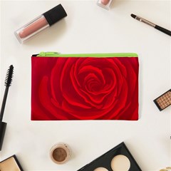 Roses Red Love Cosmetic Bag (xs)