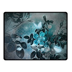 Elegant Floral Design With Butterflies Fleece Blanket (Small)