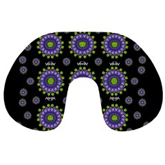 Lilies And Decorative Stars Of Freedom Travel Neck Pillow