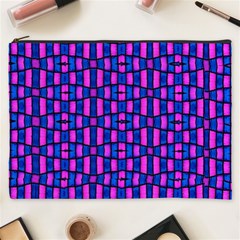 Ml-c5-5 Cosmetic Bag (xxxl) by ArtworkByPatrick