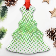 Green Pattern Curved Puzzle Ornament (christmas Tree) 