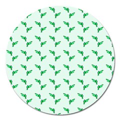 Green Parrot Pattern Magnet 5  (round) by snowwhitegirl