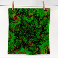 Art Artwork Fractal Digital Art Green Face Towel by Pakrebo