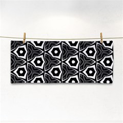 Black White Pattern Hand Towel by Bajindul