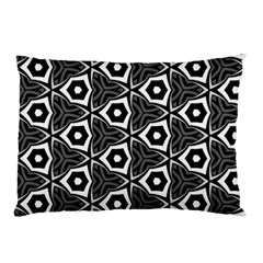 Black White Pattern Pillow Case by Bajindul