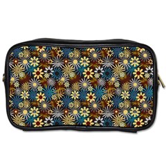 Daisies Variation 1 Toiletries Bag (one Side) by bloomingvinedesign