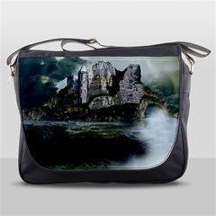 Sea Island Castle Landscape Messenger Bag