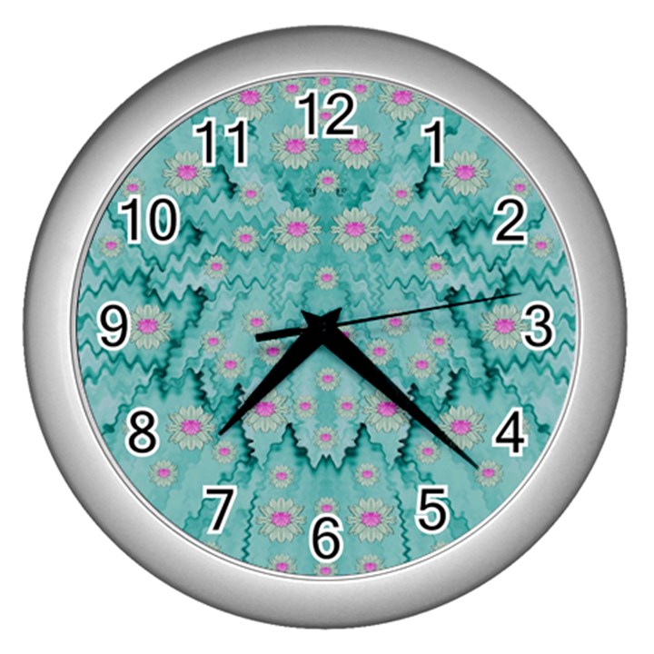 Lotus  Bloom Lagoon Of Soft Warm Clear Peaceful Water Wall Clock (Silver)