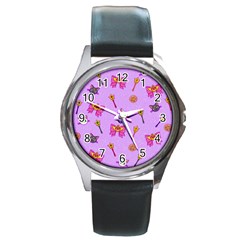 Moon Round Metal Watch by Mezalola