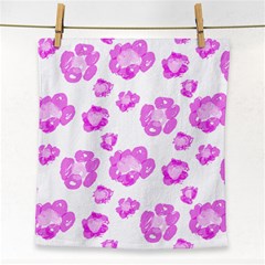 Pink Flower Face Towel by scharamo