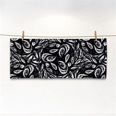 Fabric Pattern Flower Hand Towel by Bajindul