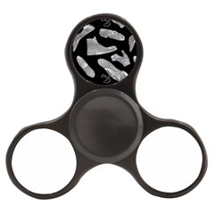 Pattern Shiny Shoes Finger Spinner by Sudhe