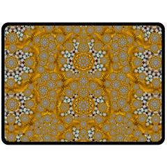 A Star In Golden Juwels Fleece Blanket (large)  by pepitasart