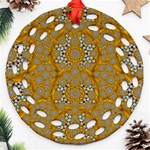 A Star In Golden Juwels Ornament (Round Filigree) Front