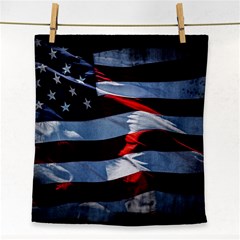 Grunge American Flag Face Towel by Vaneshart