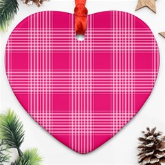 Checks 316856 960 720 Ornament (heart)