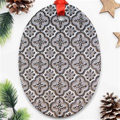 Tiles 554601 960 720 Ornament (oval)