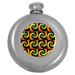 Spiral Seamless Pattern Round Hip Flask (5 oz)