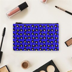 Retro Girl Daisy Chain Pattern Blue Cosmetic Bag (small) by snowwhitegirl