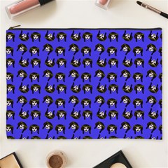 Retro Girl Daisy Chain Pattern Blue Cosmetic Bag (xxxl) by snowwhitegirl