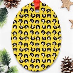 Retro Girl Daisy Chain Pattern Yellow Ornament (Oval)