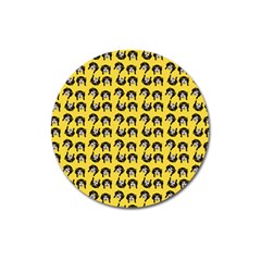 Retro Girl Daisy Chain Pattern Yellow Magnet 3  (Round)