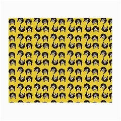 Retro Girl Daisy Chain Pattern Yellow Small Glasses Cloth