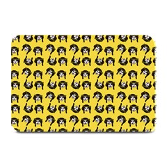 Retro Girl Daisy Chain Pattern Yellow Plate Mats