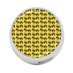 Retro Girl Daisy Chain Pattern Yellow 4-Port USB Hub (One Side)