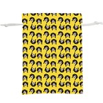 Retro Girl Daisy Chain Pattern Yellow  Lightweight Drawstring Pouch (XL) Front