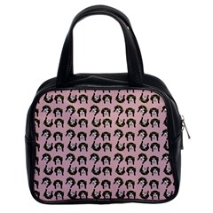 Retro Girl Daisy Chain Pattern Light Pink Classic Handbag (two Sides)