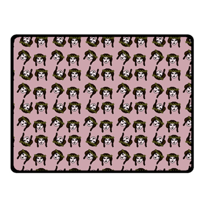 Retro Girl Daisy Chain Pattern Light Pink Fleece Blanket (Small)