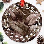 Foliage Circle Card Ornament (Round Filigree) Front