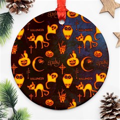 Funny Halloween Design Ornament (round) by FantasyWorld7