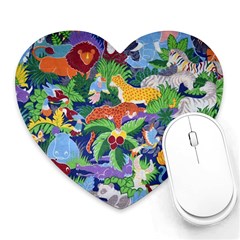 Animated Safari Animals Background Heart Mousepads