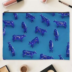 Cow Illustration Blue Cosmetic Bag (xxxl)