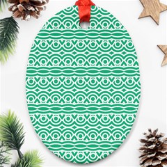 Pattern Green Ornament (oval)