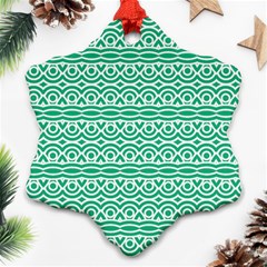 Pattern Green Ornament (snowflake)