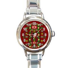 In Time For The Season Of Christmas An Jule Round Italian Charm Watch