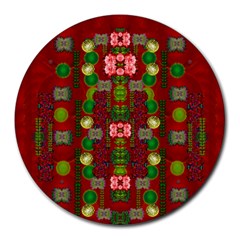 In Time For The Season Of Christmas An Jule Round Mousepads