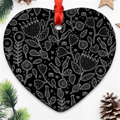 Floral Pattern Ornament (heart)