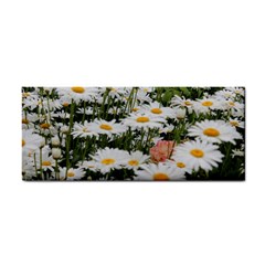 Champs de marguerites Hand Towel