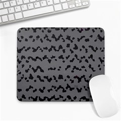 Mosaique Noir/gris Large Mousepads by kcreatif