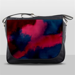 Dégradé Rose/bleu Messenger Bag by kcreatif