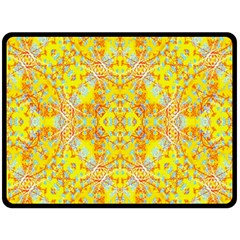 Vivid Warm Ornate Pattern Fleece Blanket (Large) 